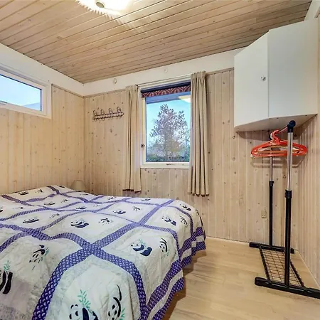 30061-malling-morbaervaenget-18 Malling