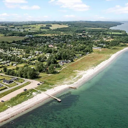 30061-malling-morbaervaenget-18 بيت للعطل Malling