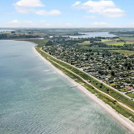 30061-malling-morbaervaenget-18 بيت للعطل Malling